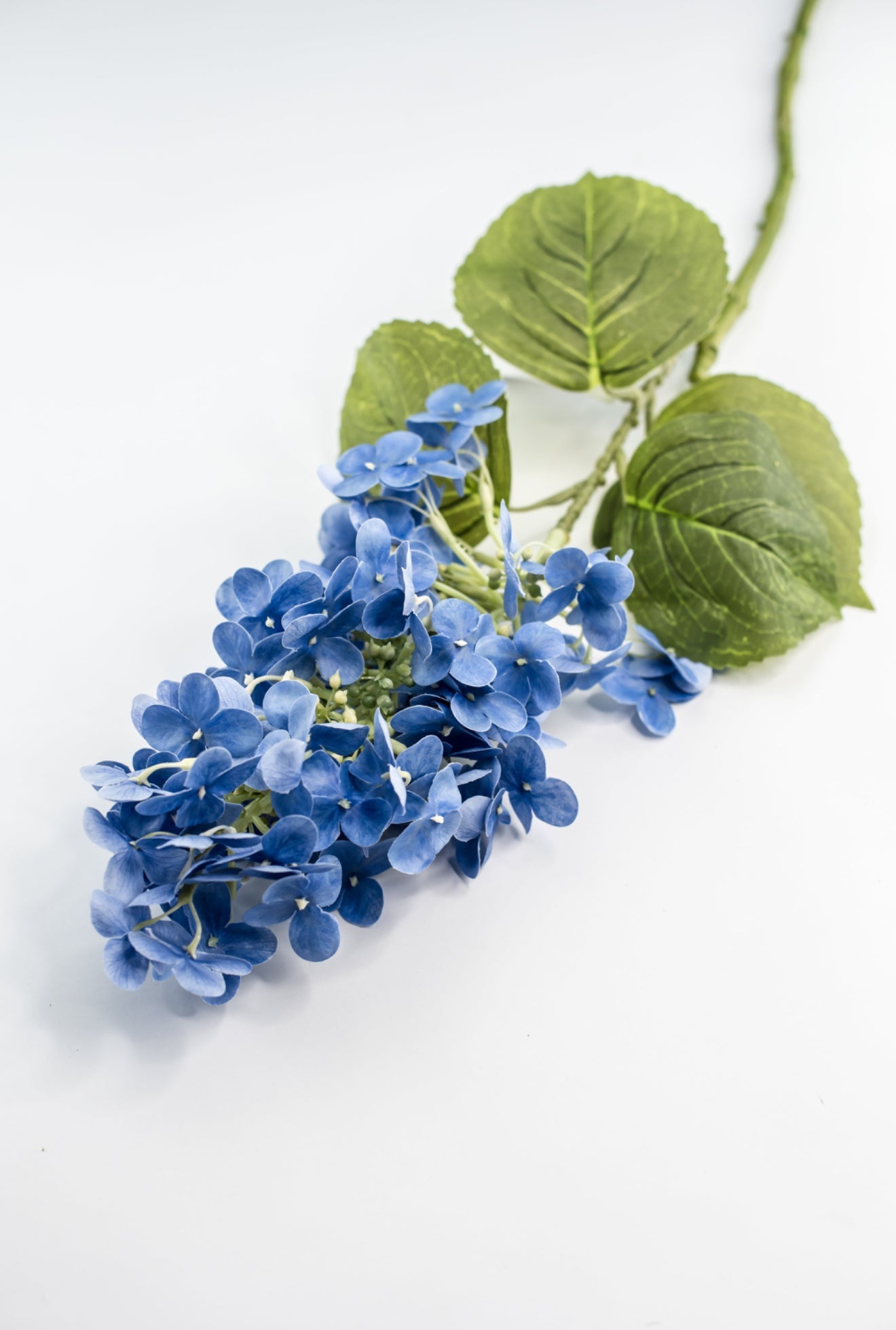 Peegee hydrangea stem - blue - real touch - Greenery Market
