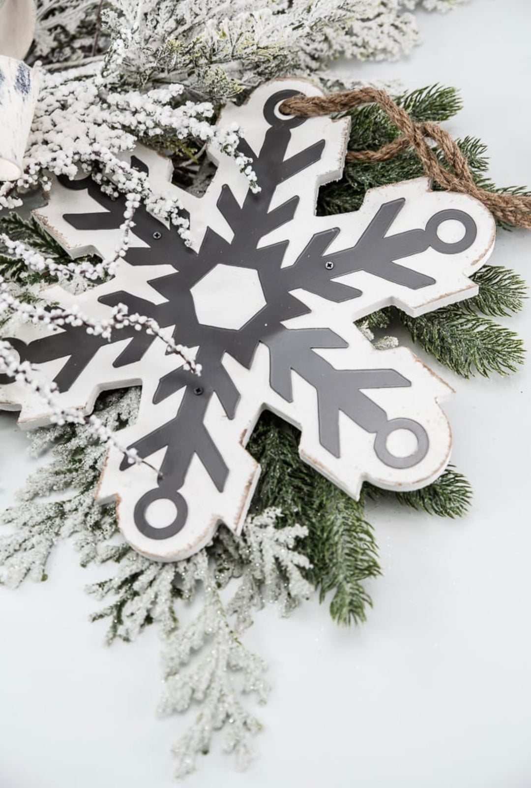 Accent Signs & Attachments