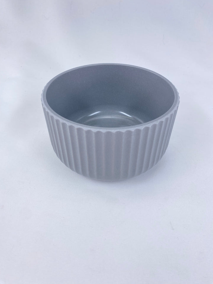 Light Gray Ribbed Melamine Garden