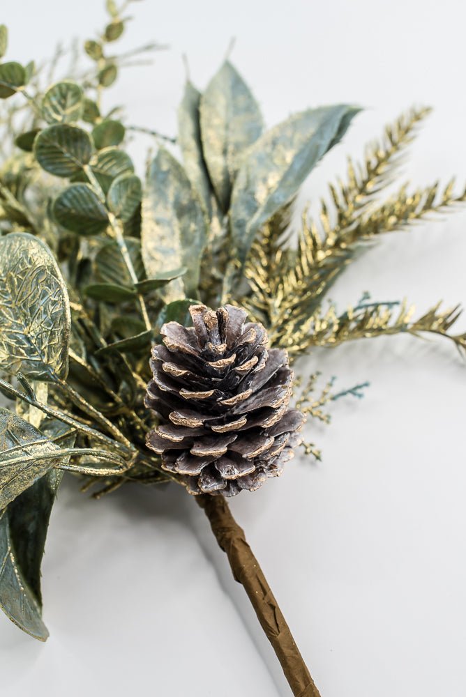 18" Mixed Holiday Greenery - Greenery Market23038