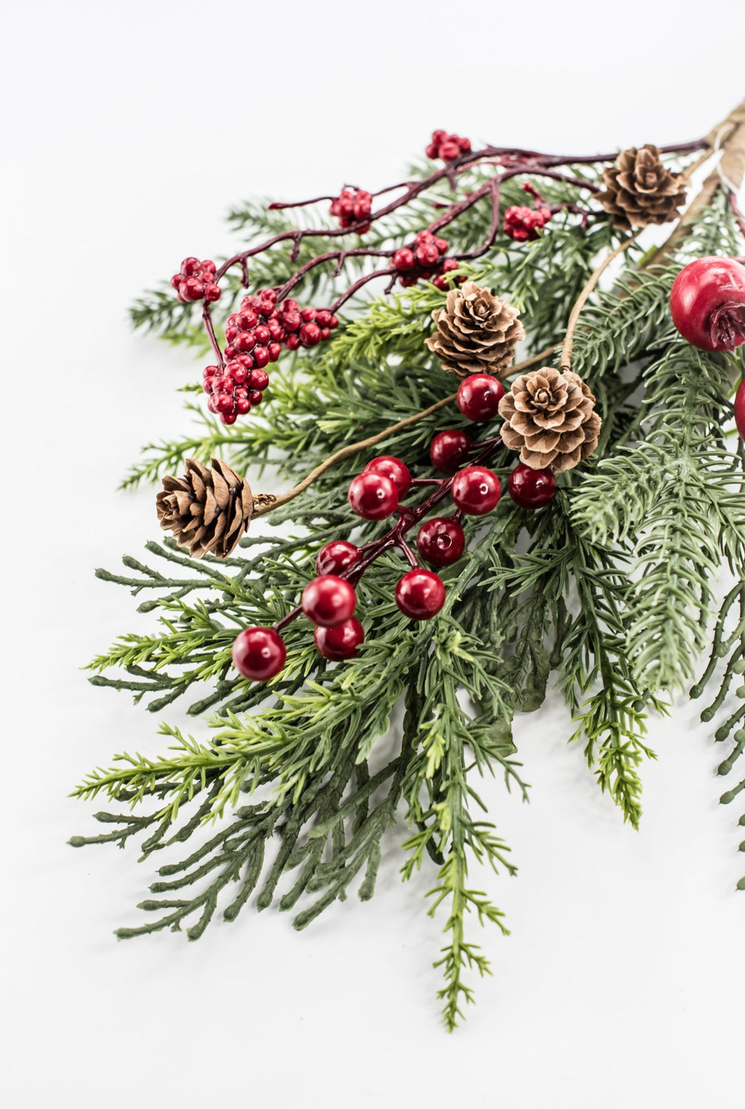 18" Pine Berry Mix Pick - Greenery Market86258SP18