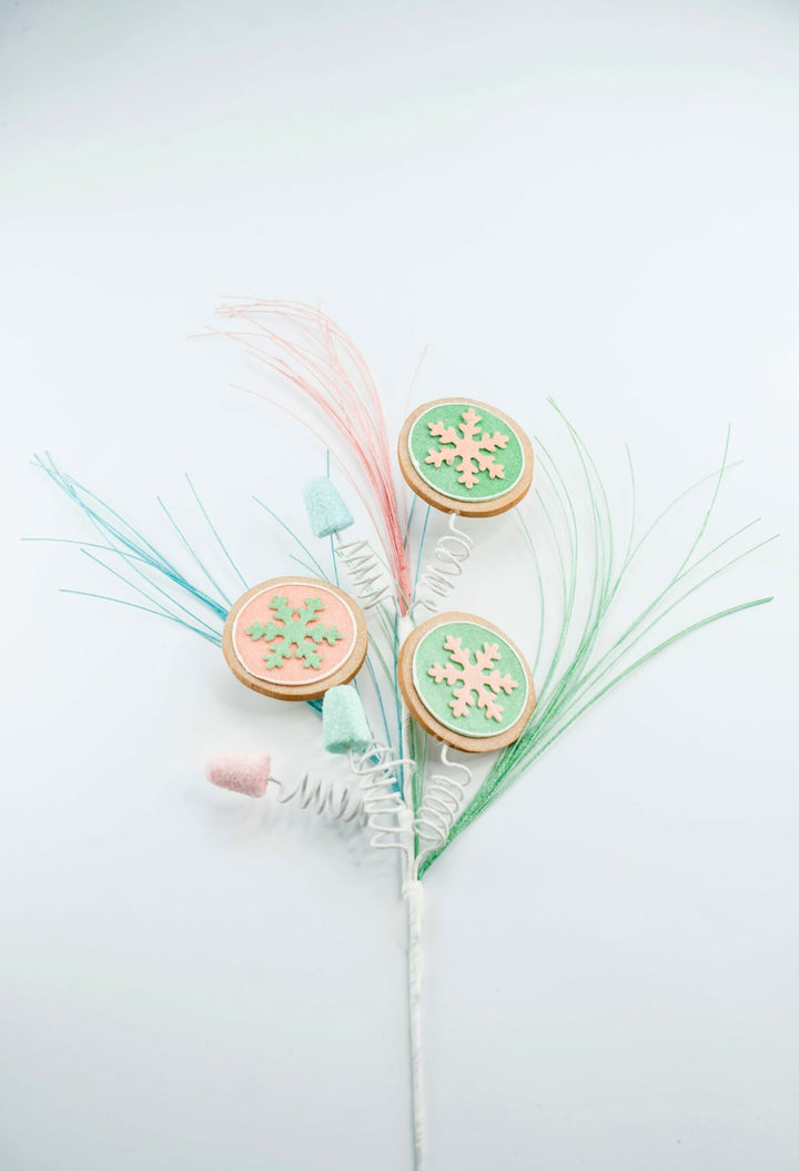 Pastel cookie and gumdrop spray