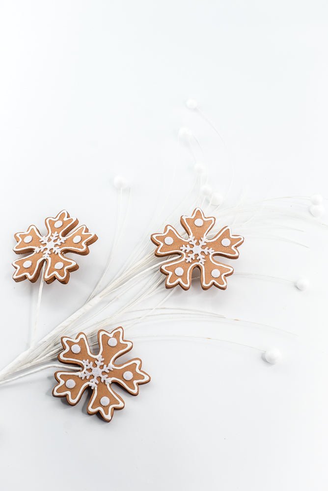 28" Gingerbread Snowflake Spray - Greenery Market86450BN