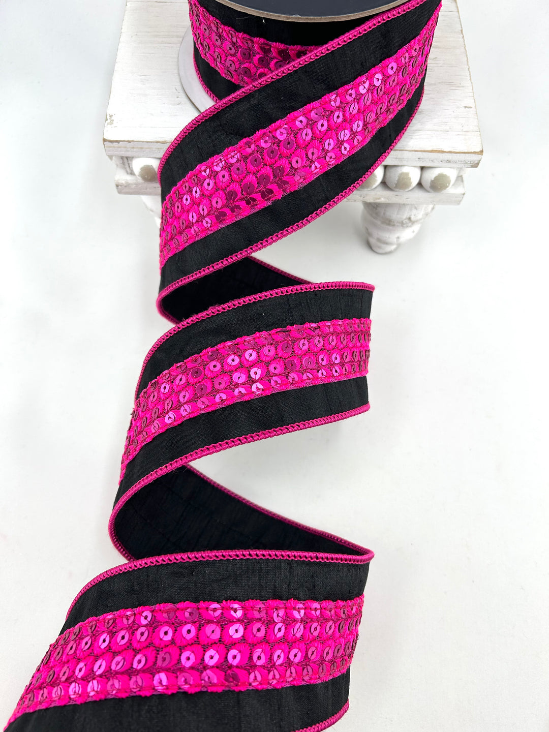 Farrisilk Hot Pink & Black Hoo Who Wired Ribbon - 2.5"
