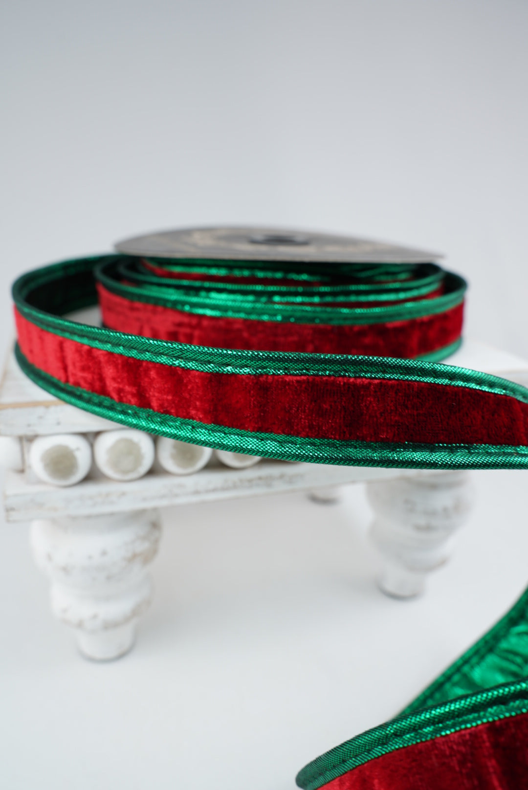 John Mark, Red Velvet With Green Metallic Dupion Piping Wired Ribbon - 1"