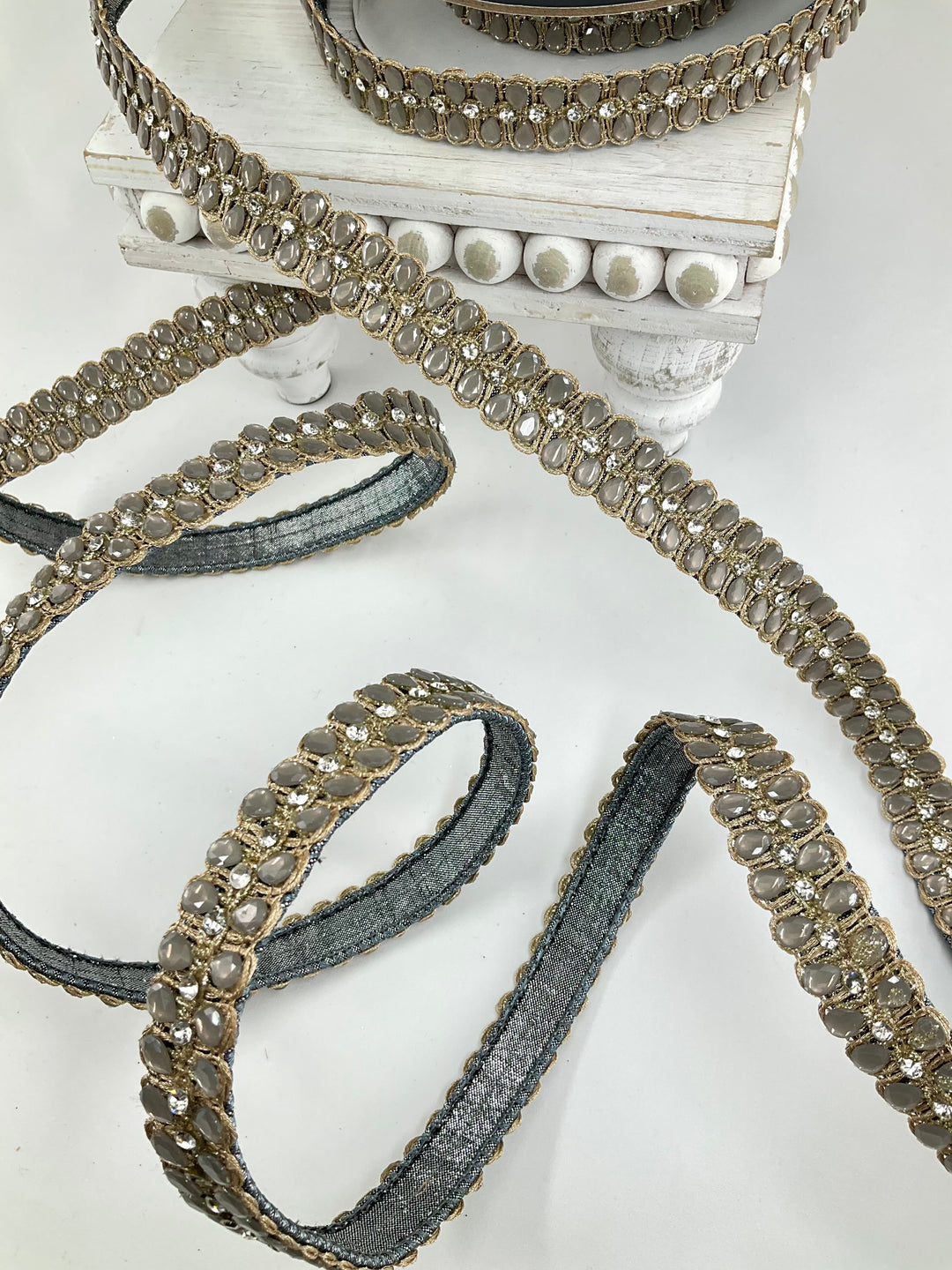 Pewter Pendeloque Farrisilk Wired Ribbon - 1"