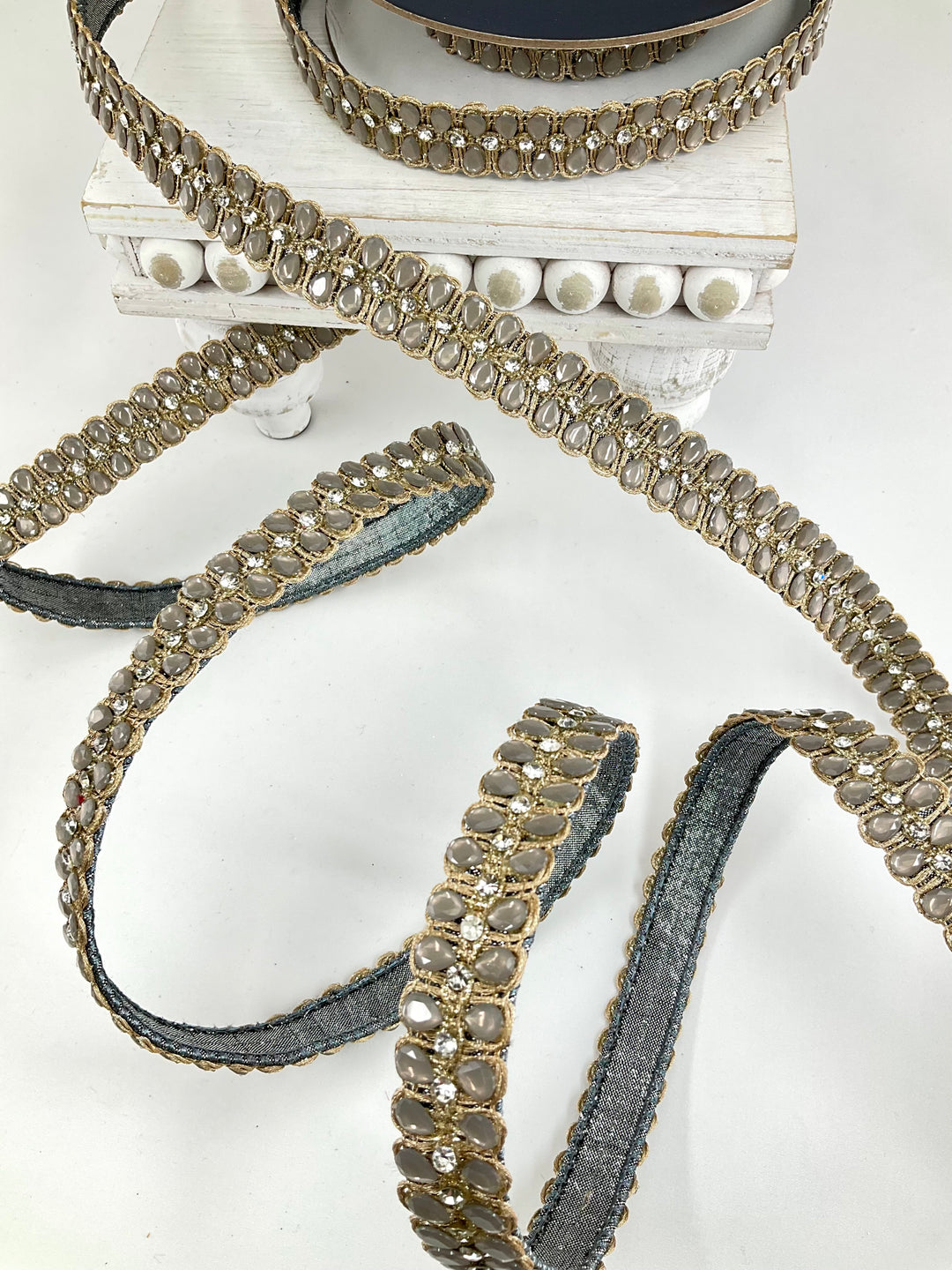 Pewter Pendeloque Farrisilk Wired Ribbon - 1"