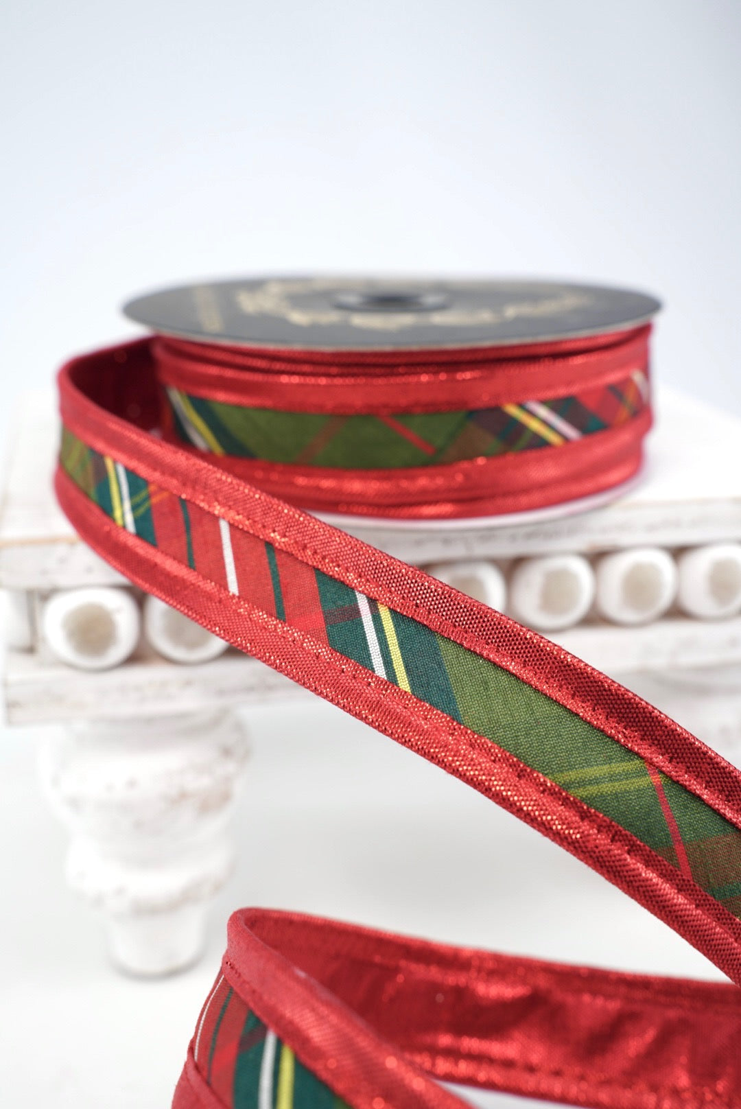 John Mark, Red Traditions Plaid Metallic Wired Ribbon - 1"