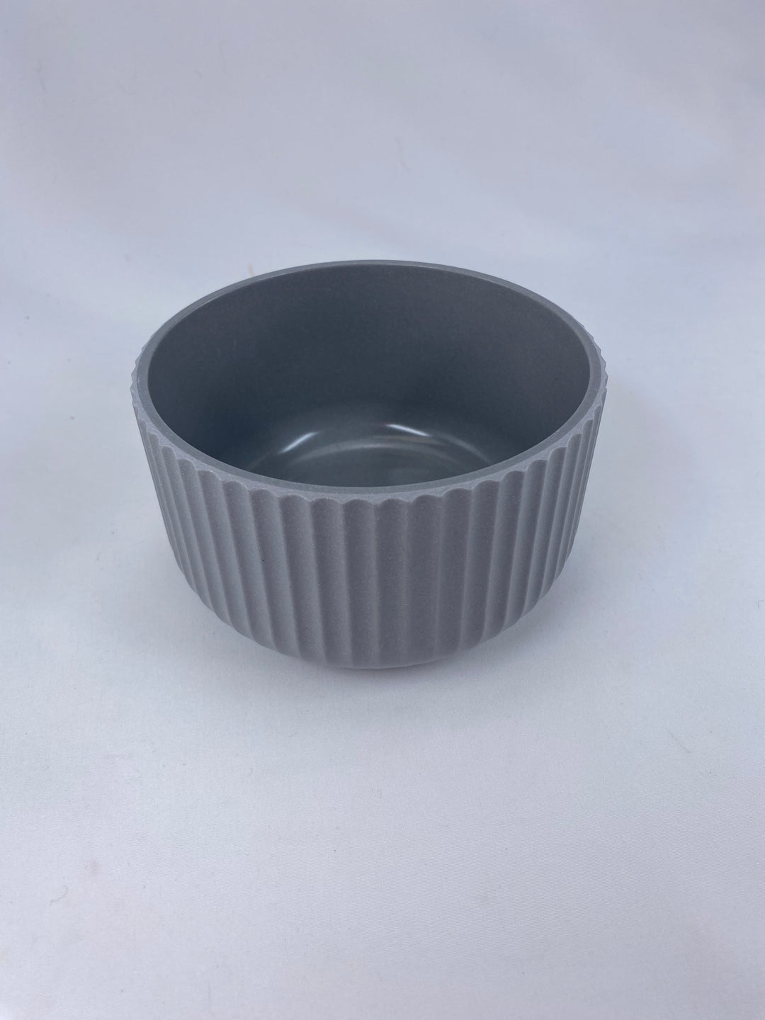 Light Gray Ribbed Melamine Garden