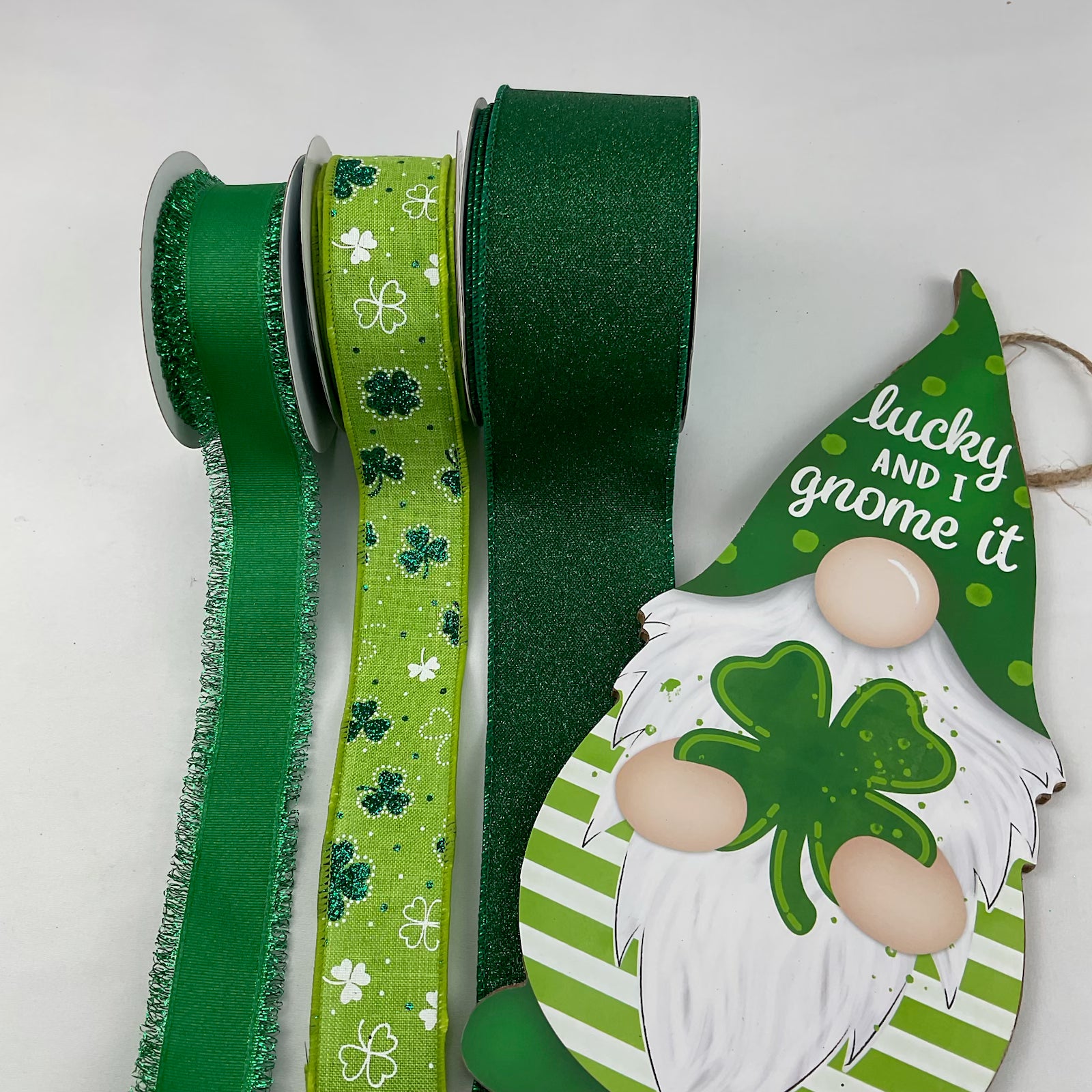 St Patrick’s day bow bundle x 4 wired ribbons PLUS 1 sign