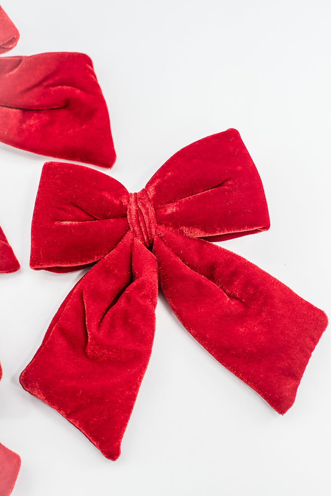 Set Of 3 Red Velvet Bow With Clip - 5"- 7"