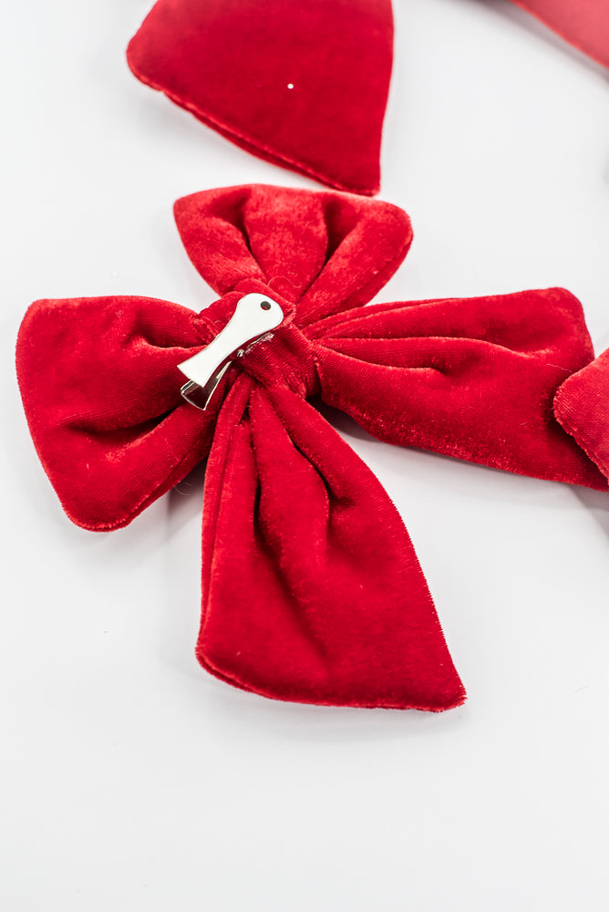 Set Of 3 Red Velvet Bow With Clip - 5"- 7"