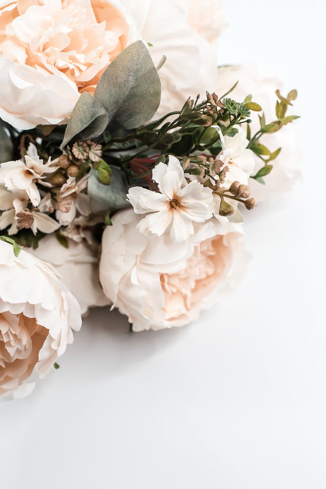 Artificial beige peonies silk flowers bush - Greenery Marketartificial flowers85323 - beige