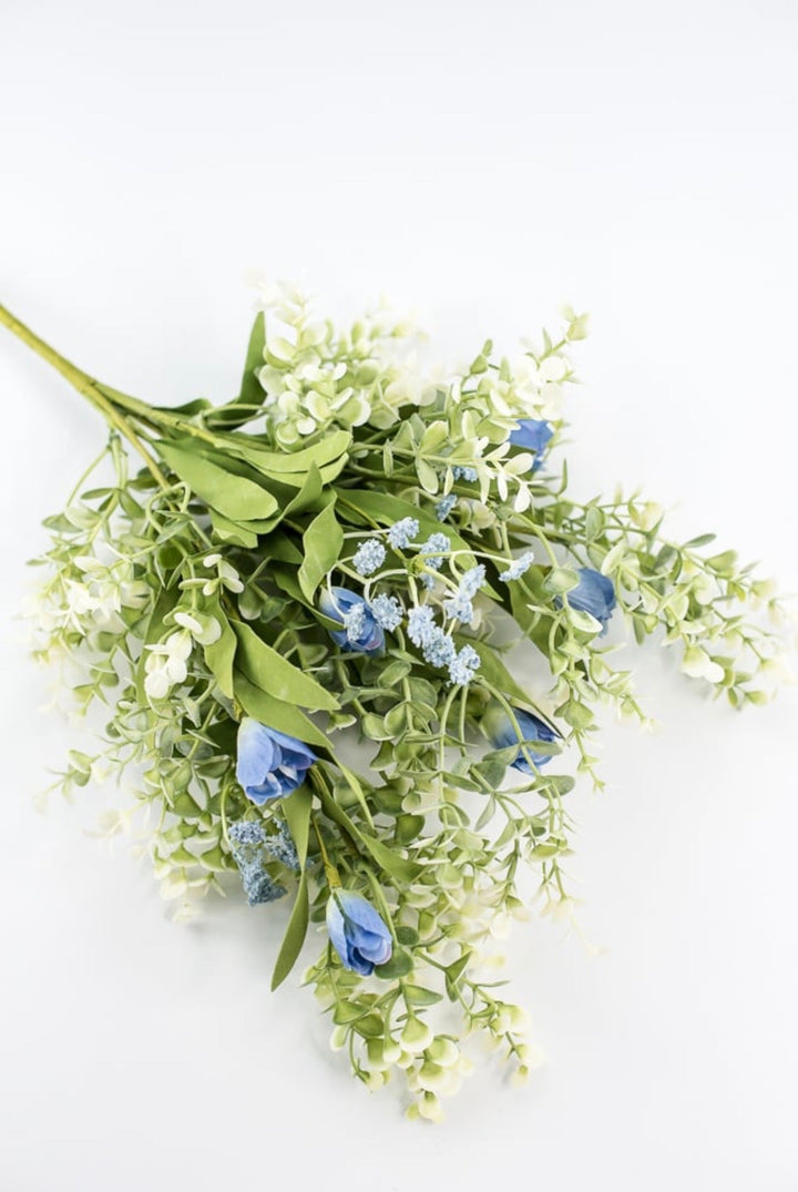 Artificial blue blossom and boxwood - Greenery MarketArtificial Flora64845-BL