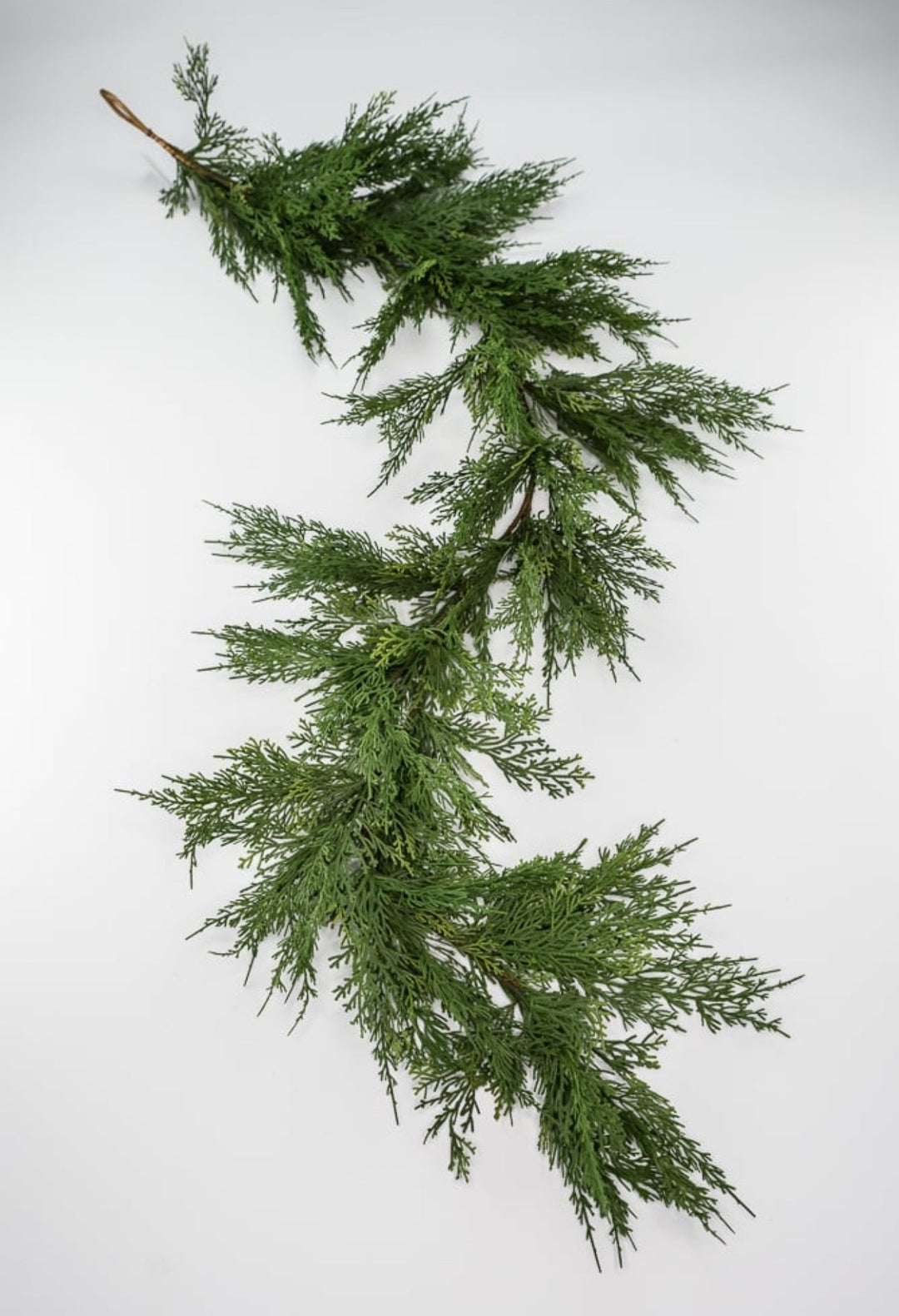 artificial cedar pine garland 5’ - Greenery Marketgreenery64641