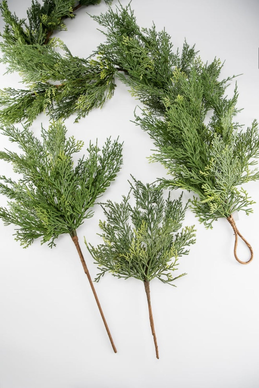Artificial Cedar spray - Greenery Market64643