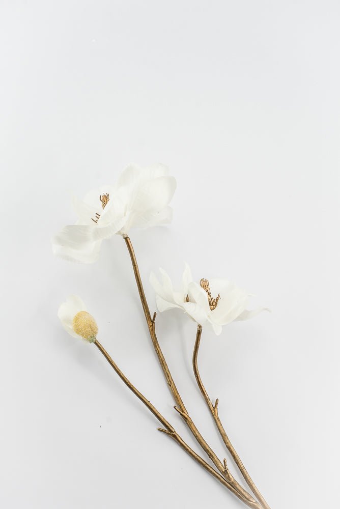 Artificial Cream Magnolia Spray - 30" - Greenery MarketArtificial Flora86909CM