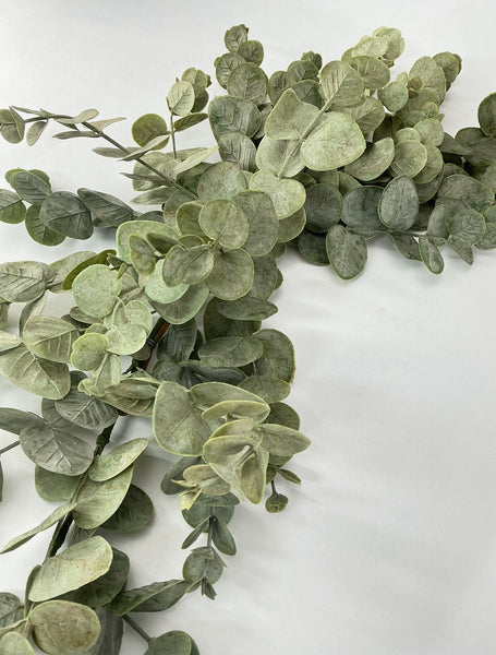 Artificial, eucalyptus spray