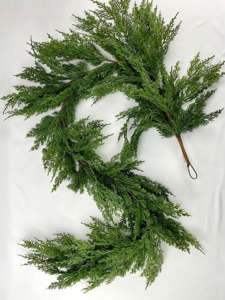 Artificial juniper pine garland - 68” - Greenery Marketgreenery2833283GR