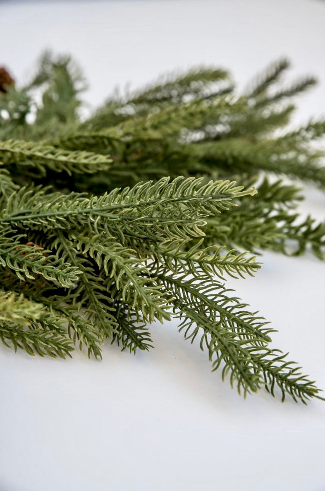 Artificial mixed pine spray - Greenery Marketgreenery2830366GR