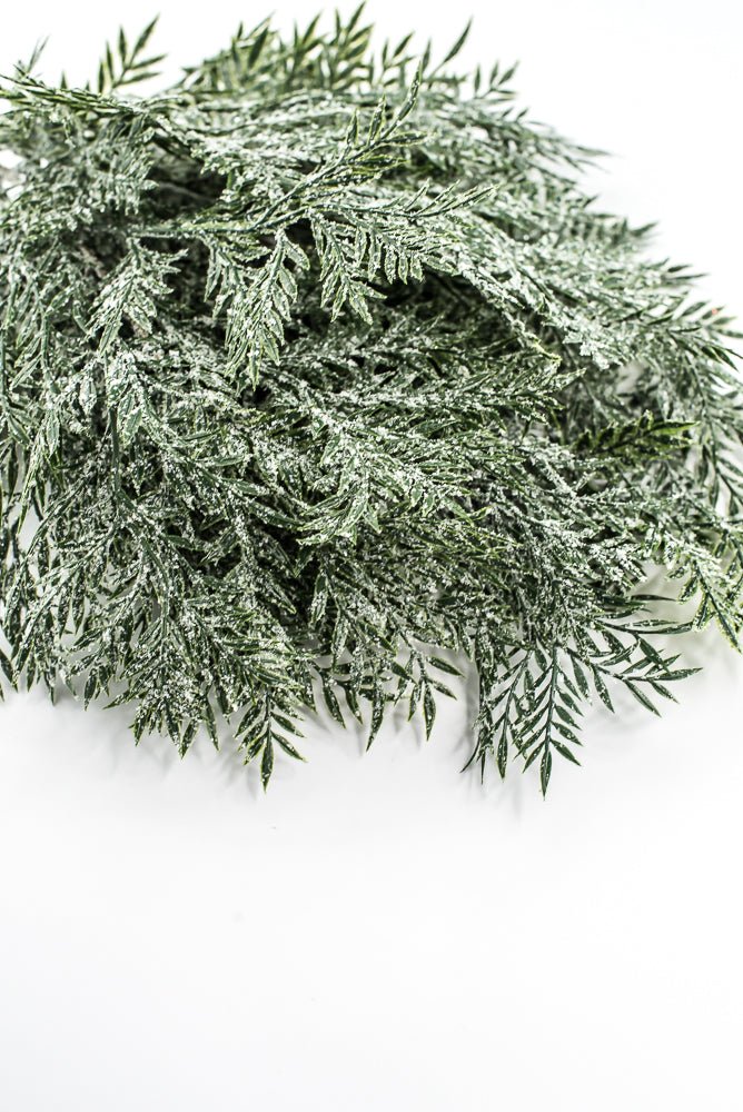 Artificial Plastic Leaf With Iced Bush - 21" - Greenery MarketArtificial Flora85257