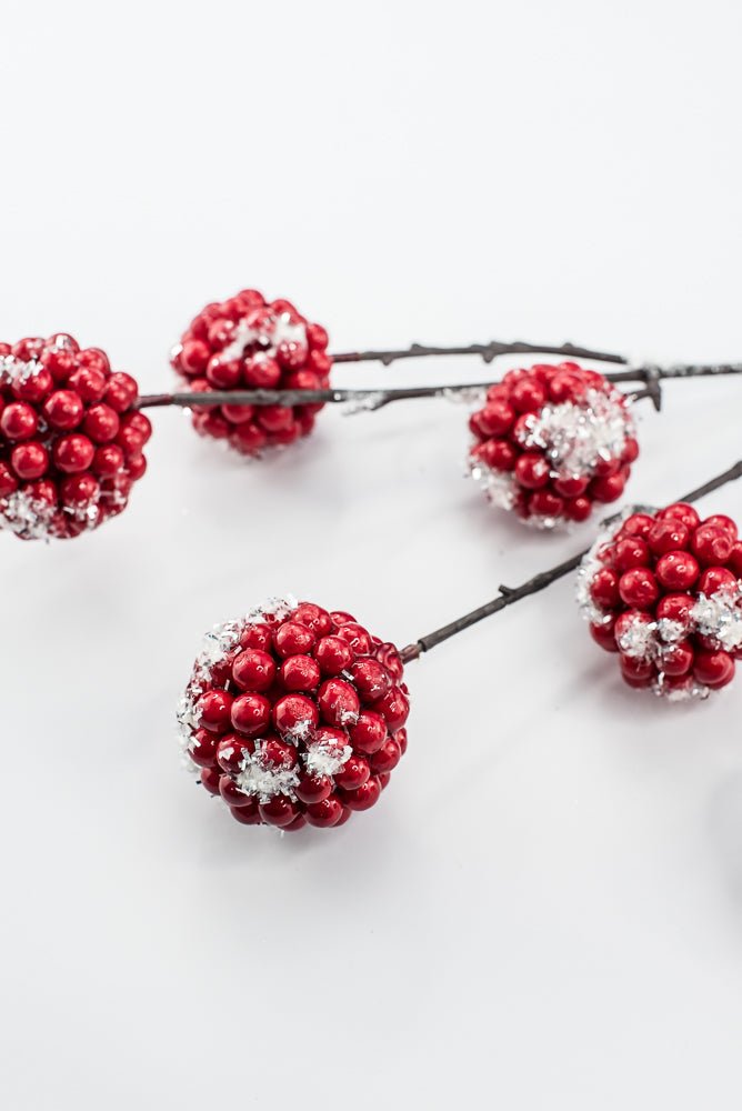 Artificial Red & White Snow Berry Ball Spray - 24" - Greenery MarketArtificial Flowers256952