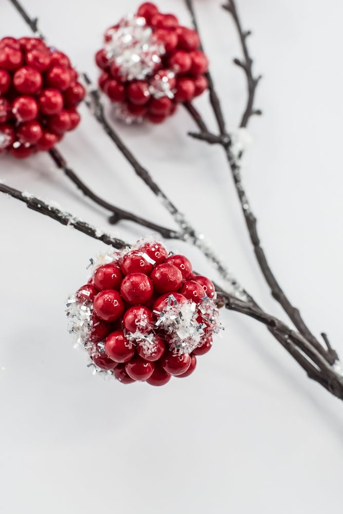 Artificial Red & White Snow Berry Ball Spray - 24" - Greenery MarketArtificial Flowers256952