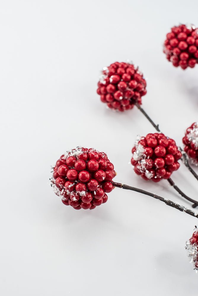 Artificial Red & White Snow Berry Ball Spray - 24" - Greenery MarketArtificial Flowers256952