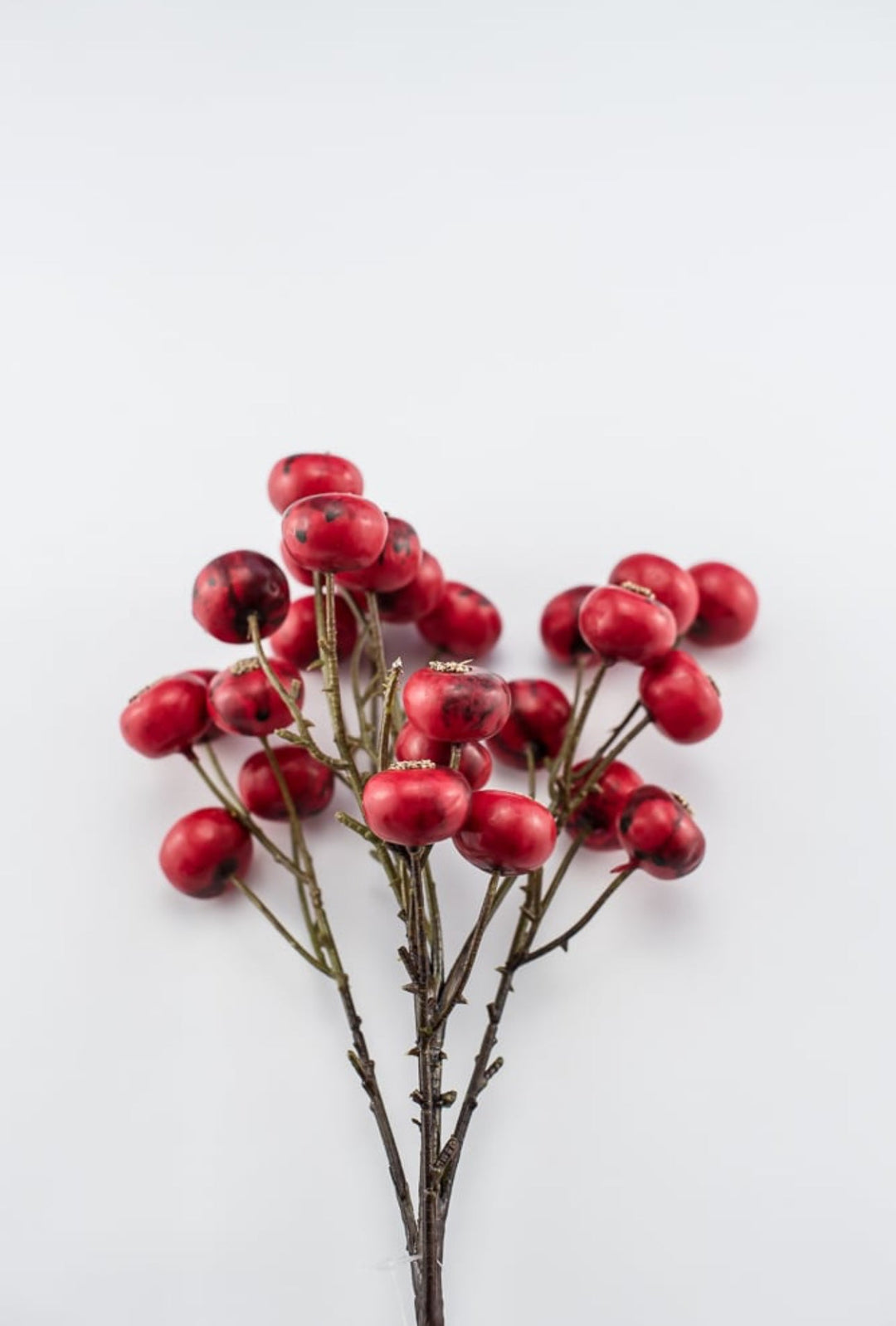 Artificial Rose hips spray - red - Greenery Marketartificial flowers27682