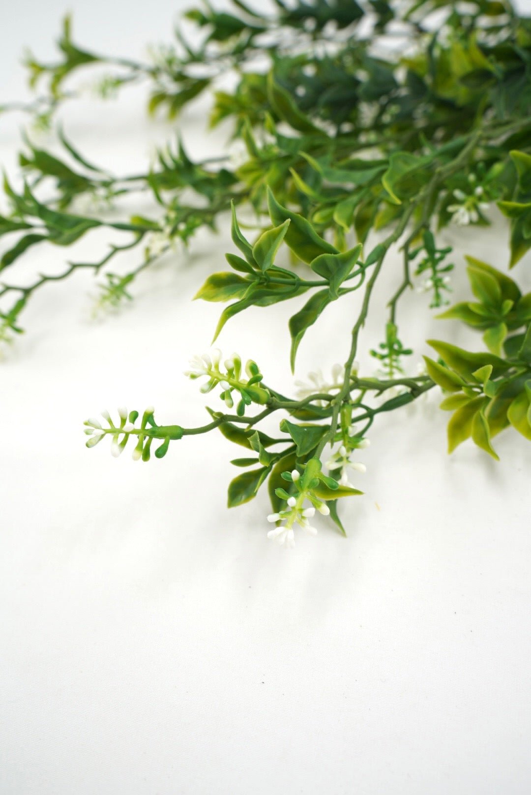 Artificial Tea Leaves Greenery Bush - Greenery Market28963