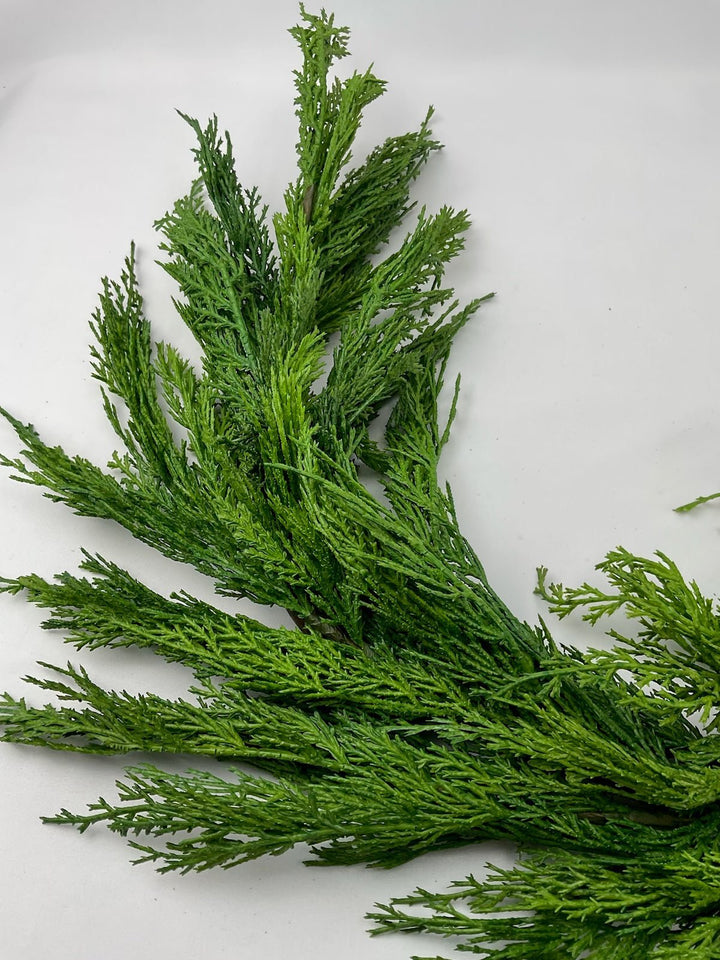 Artificial white cedar pine garland - 6’ - Greenery Marketgreenery2833267GR