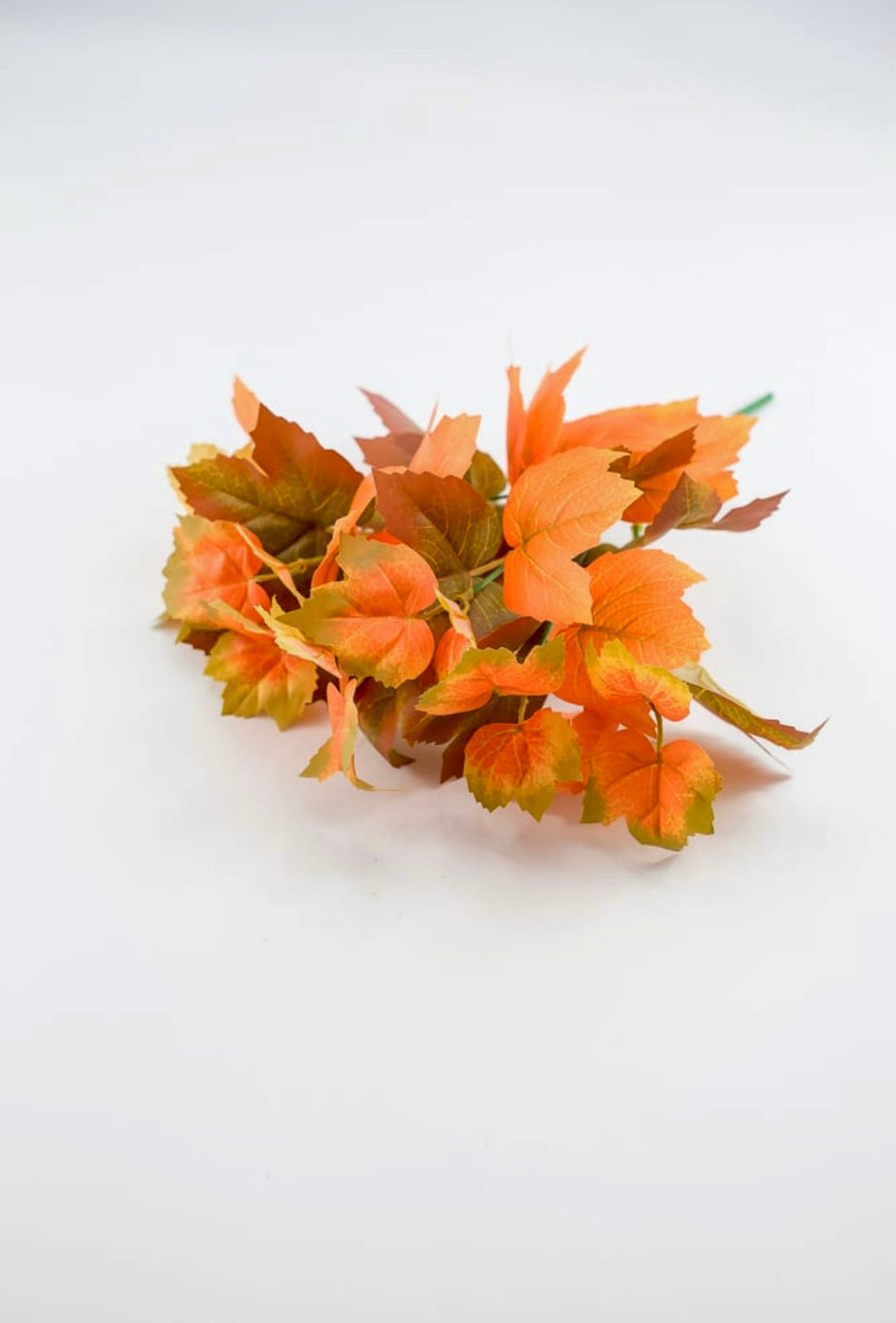 Autumn maple leaf bush - Greenery MarketArtificial Flora56631OR