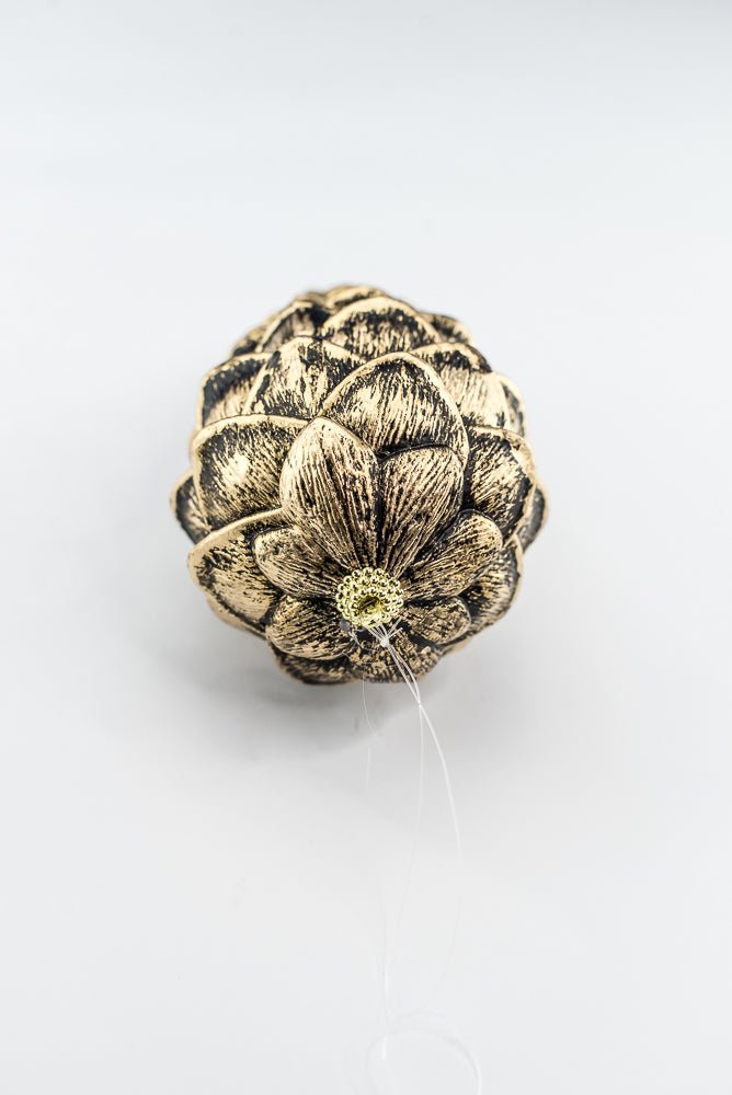 Black and Gold Hanging Pine Cone - Greenery Market32181-BKGD