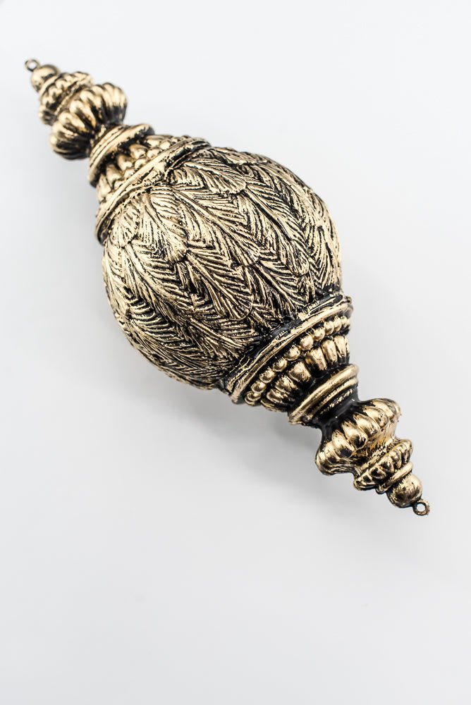 Black and Gold Xmas Hanging Ornament - Greenery Market32178-BKGD