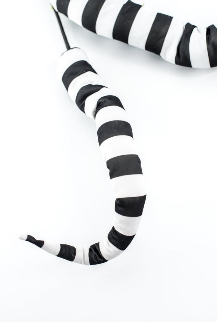 Black and White Stripe Wired Fun Spray - Greenery Market57297BKWT