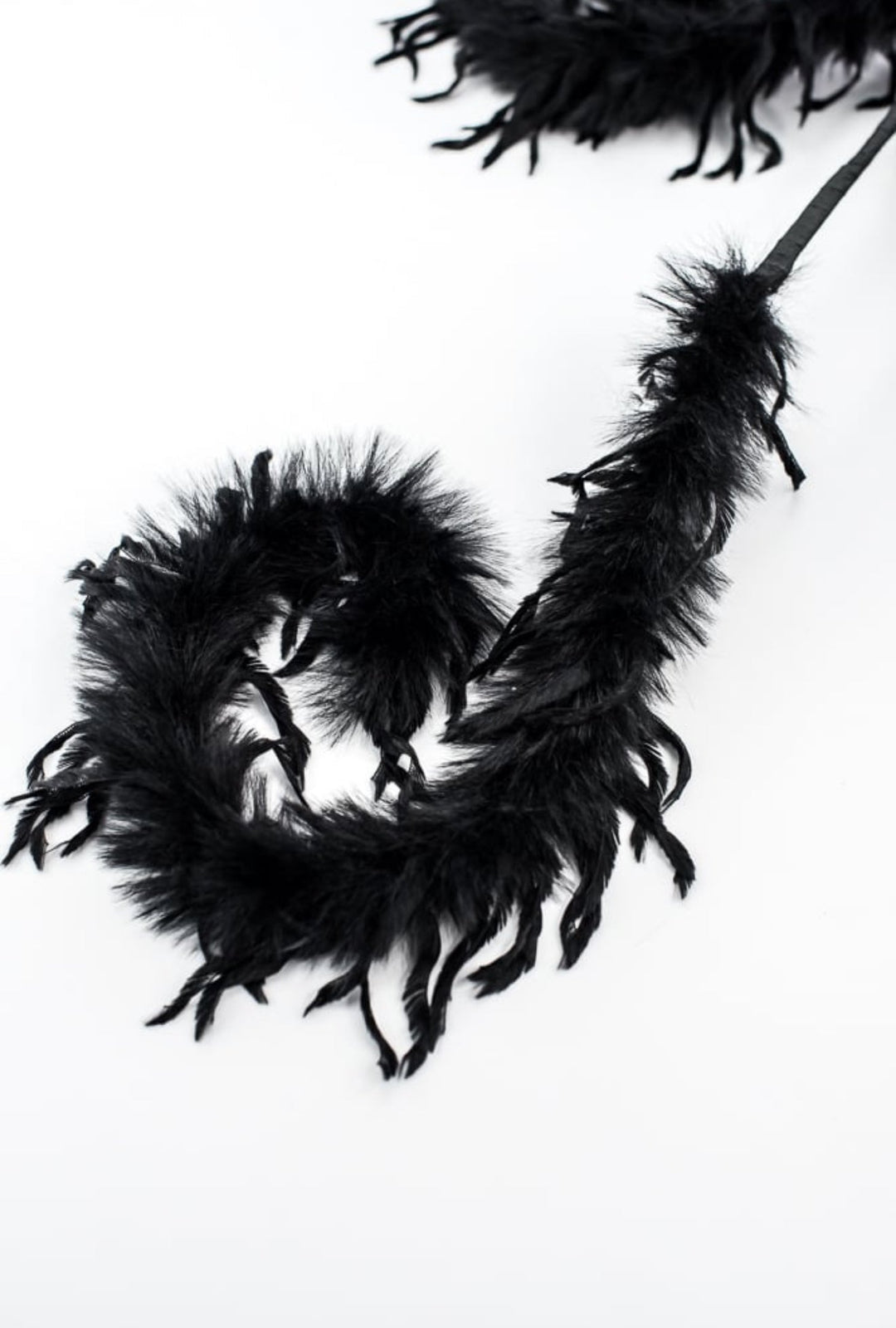 Black Furry Spiral Curly Spray - Greenery Market57305BK