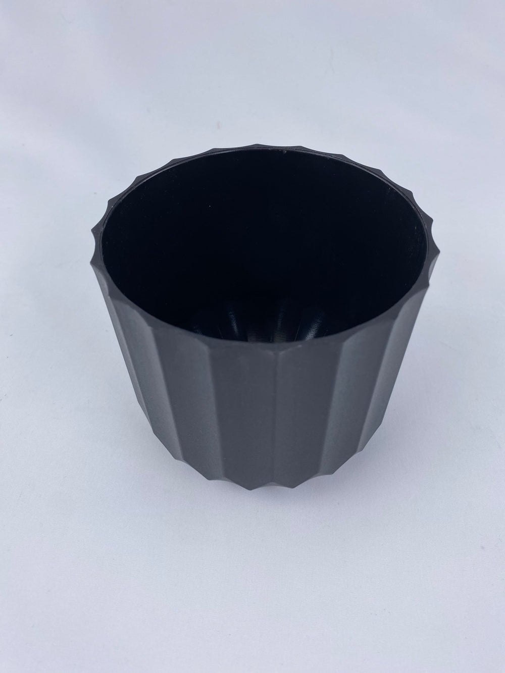 Black Round Carved Planter Container - Greenery MarketP9233BK