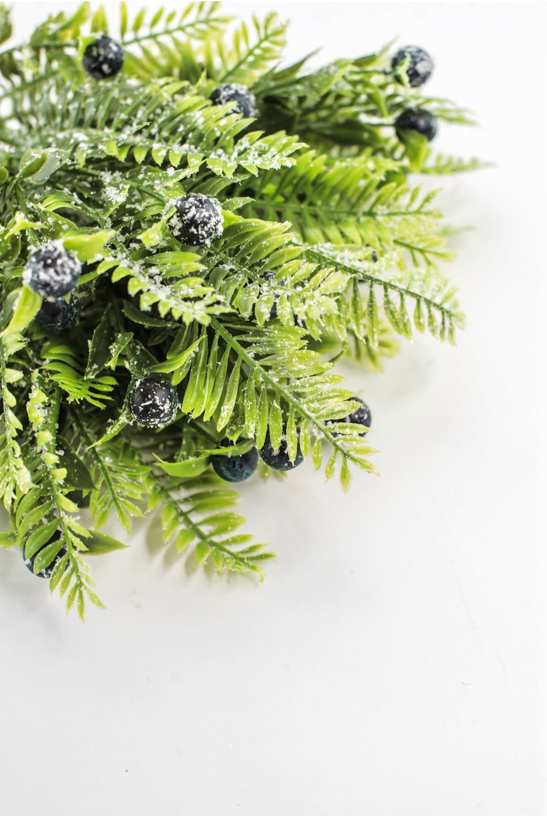 Blue Snowed Mixed Leaf & Red - Greenery Market32148-BL