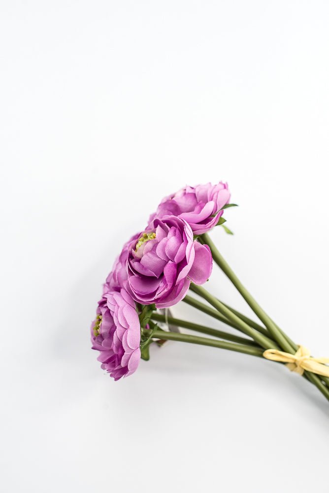 Bright Ranunculus Bright Pink Ranunculus Bundle - Greenery Market