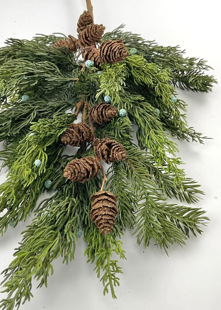 Cedar with cones spray - Greenery Market27948