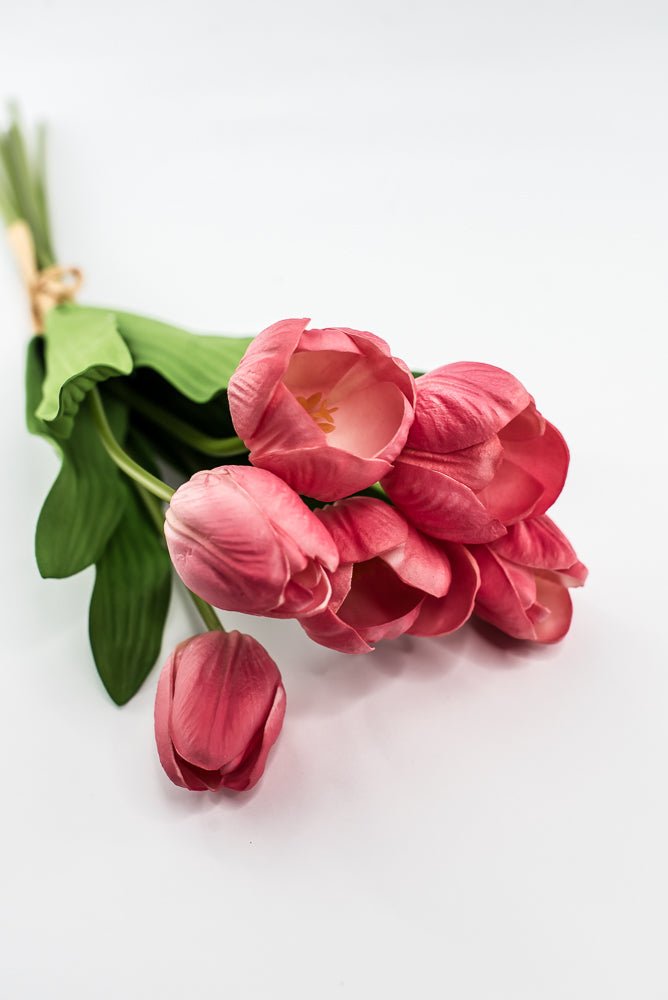 Cerise pink life like tulip bundle - Greenery Market3876-cer