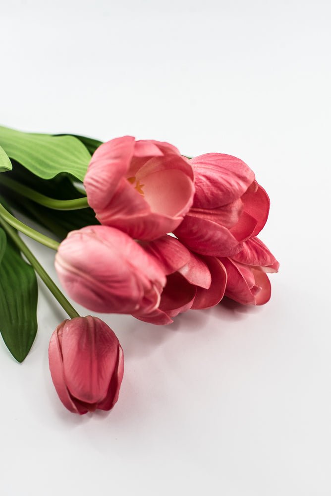 Cerise pink life like tulip bundle - Greenery Market3876-cer