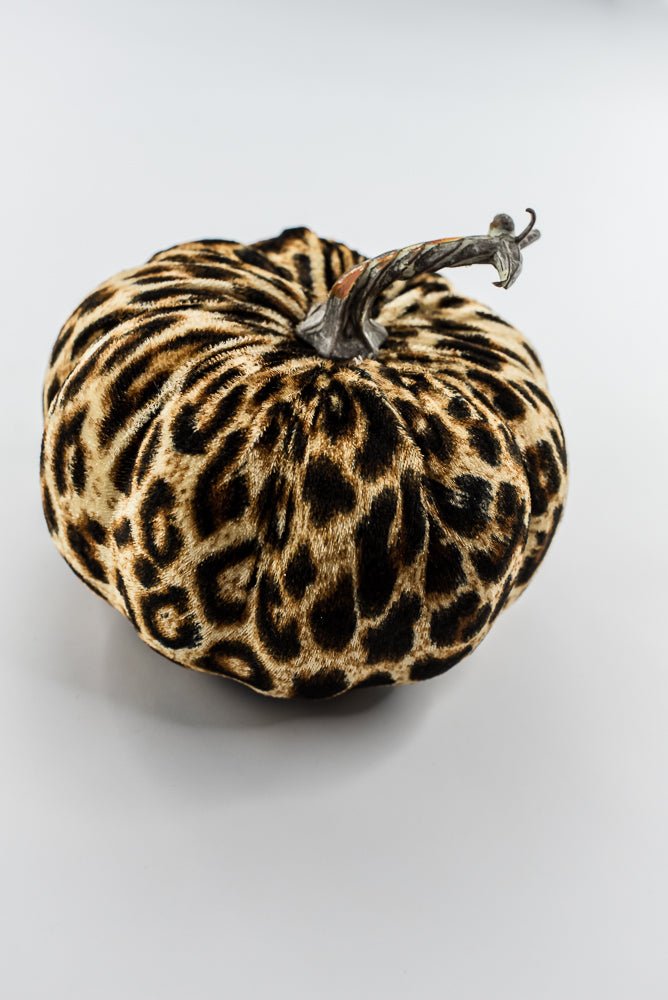 Cheetah fabric pumpkin lg - Greenery MarketPicks56742lg