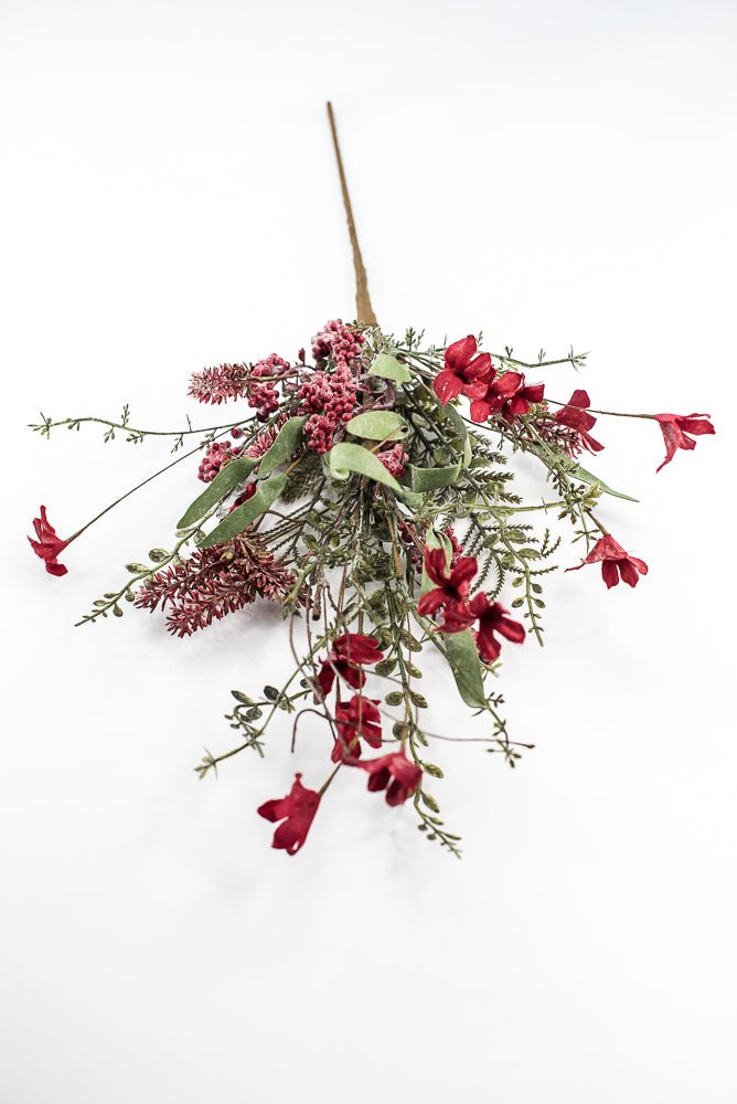 Christmas Fern and berry spray - frosted red 63526 - Greenery MarketArtificial Flora63526 - FROSTEDRED
