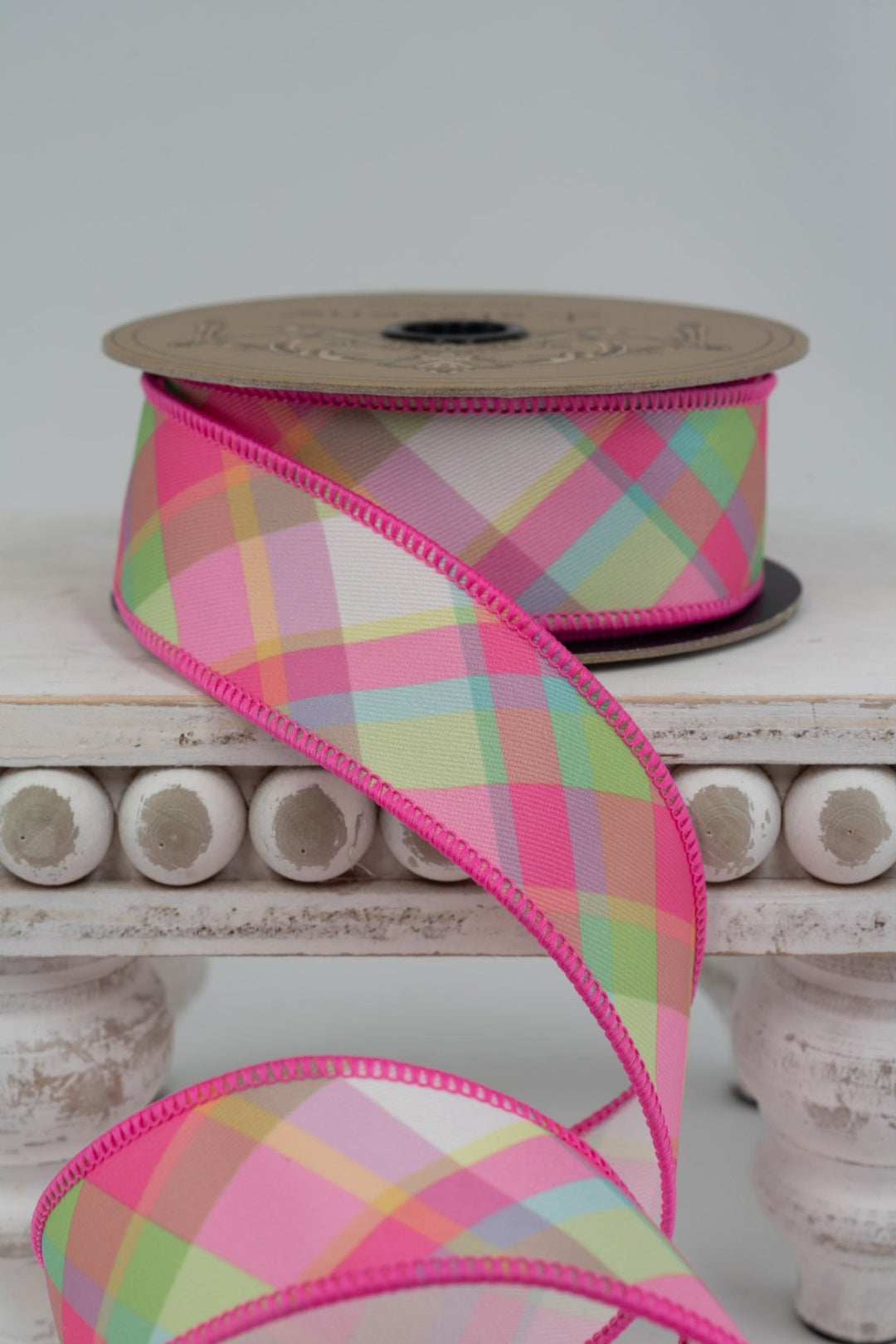 d. stevens Pink, Green, & White Spring Plaid Diagonal Poplin Wired Ribbon - 1.5" - Greenery MarketWired ribbon88-4471