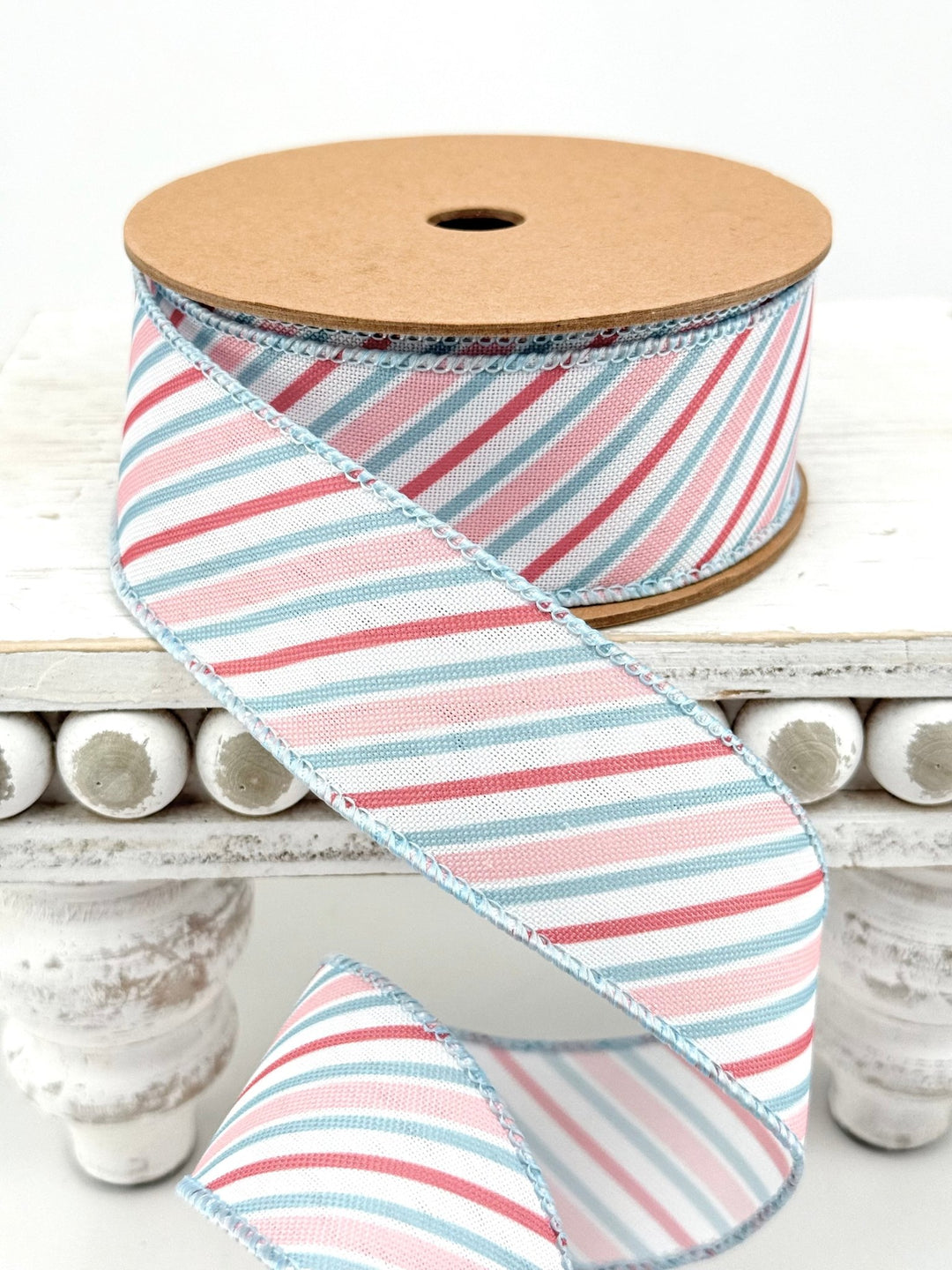 Diagonal Pastel Stripes on White Wired Ribbon - 1.5" - Greenery MarketWired Ribbon4013W-003-38E