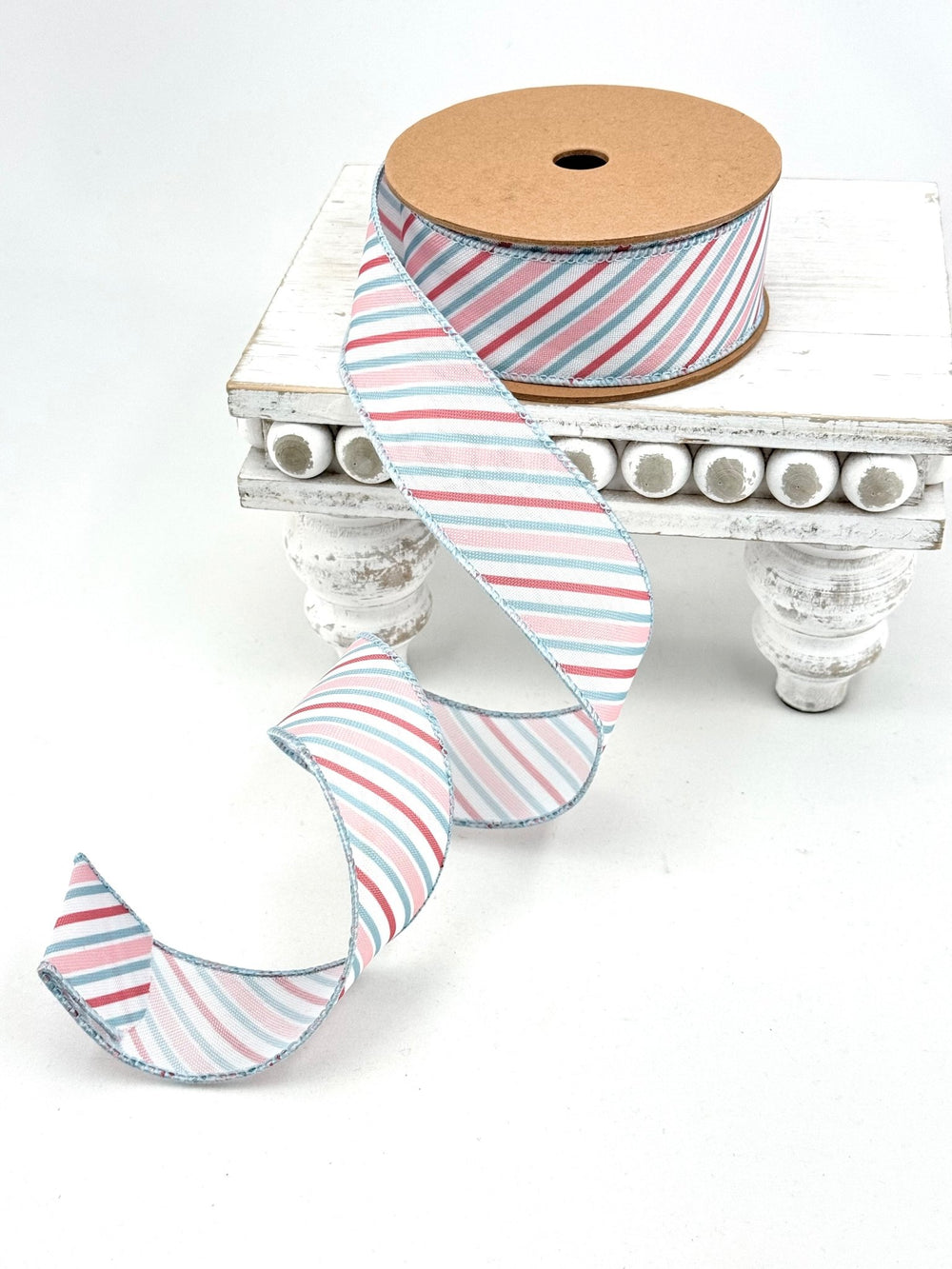 Diagonal Pastel Stripes on White Wired Ribbon - 1.5" - Greenery MarketWired Ribbon4013W-003-38E