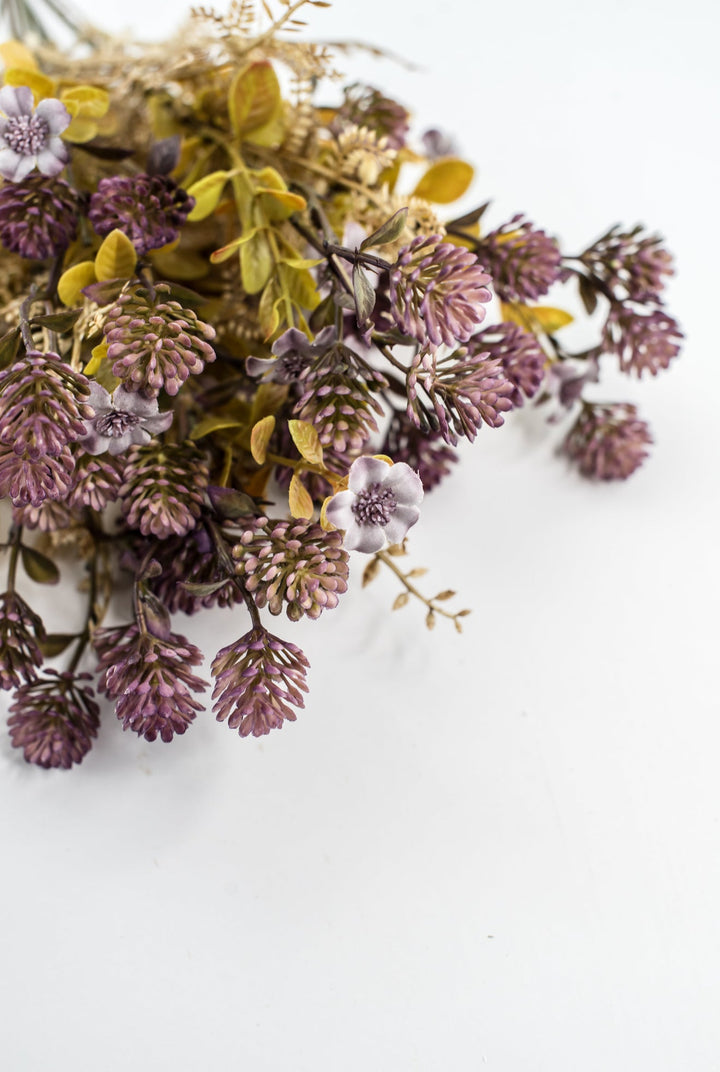 Dusty Lavender Mixed Plastic Leaf Ball - Greenery Market85336-LV