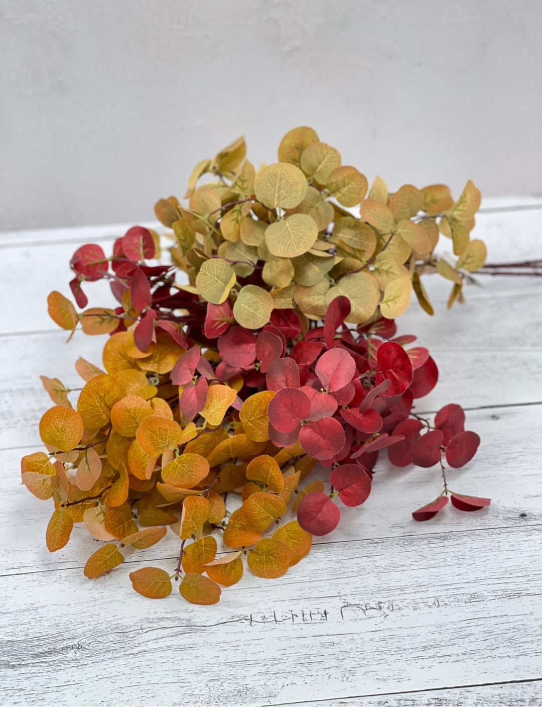 Eucalyptus bundle - red wine - Greenery MarketArtificial Flora26365