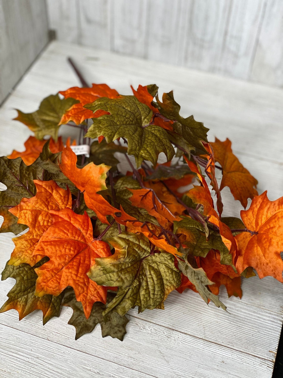 Fall maples leaves bush - Greenery Marketgreenery73201